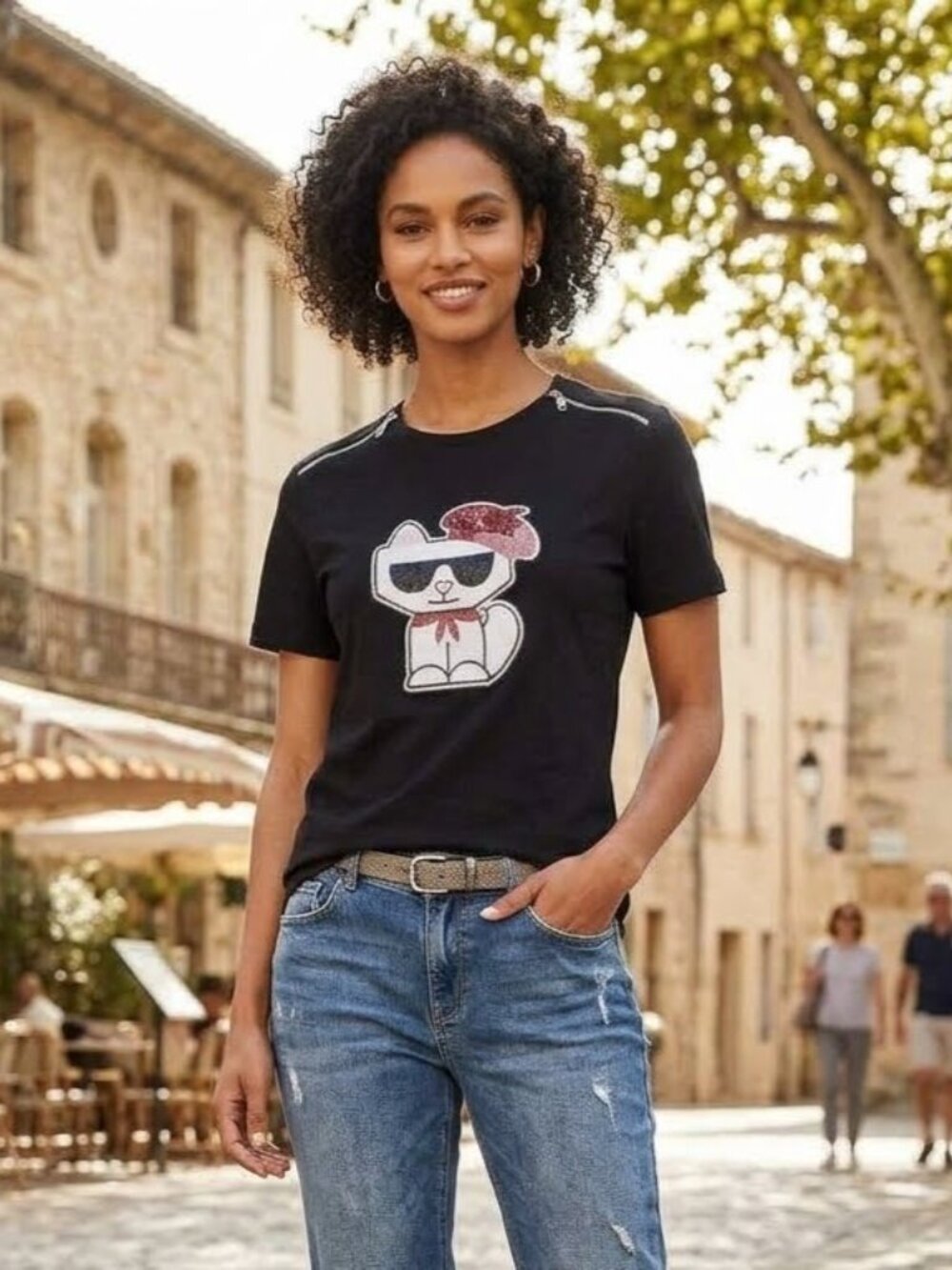 ✨ Rare Karl Lagerfeld Paris Choupette Beret Sequined Graphic Tee ✨